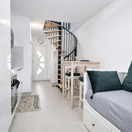 Modern Mezzanine Loft - Paris & Disneyland - Free Parking Space Apartamento Chelles (Seine-et-Marne)